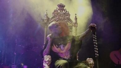 شلوار تتلو در کنسرت