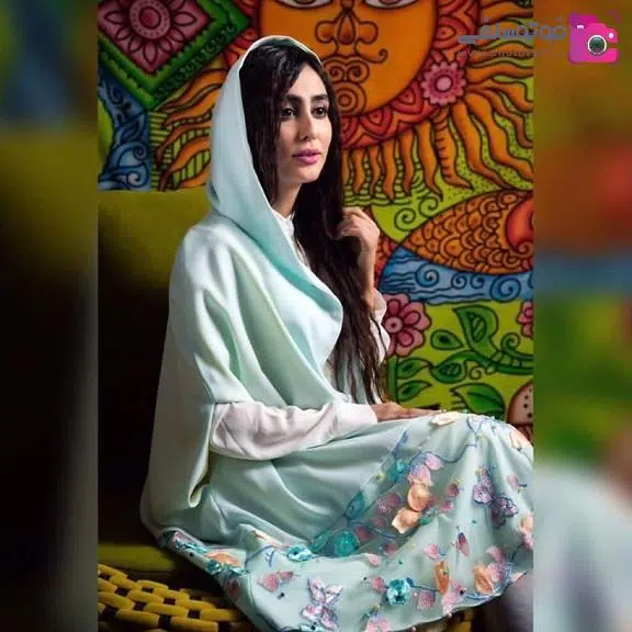 مانتوی ستاره حسینی