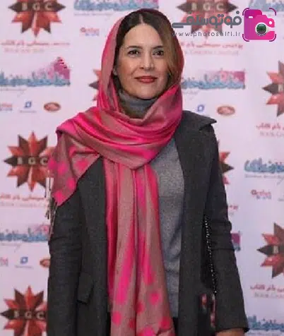 بیوگرافی نازنین فراهانی بازیگر نقش لطیفه در سریال مستوران + عکس