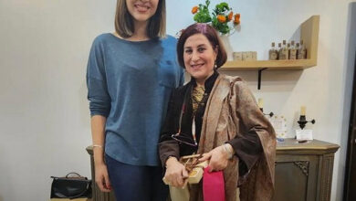 عکس بی حجاب سارا اعتماد