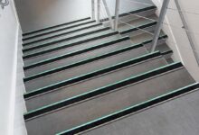 روش های نصب ترمز پله آلومینیومی برای ایمنی و راحتی نور خطی