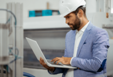 نقش و اهمیت مدیر تولید در فرآیند تولید و توسعه محصولات استخدام مدیر تولید