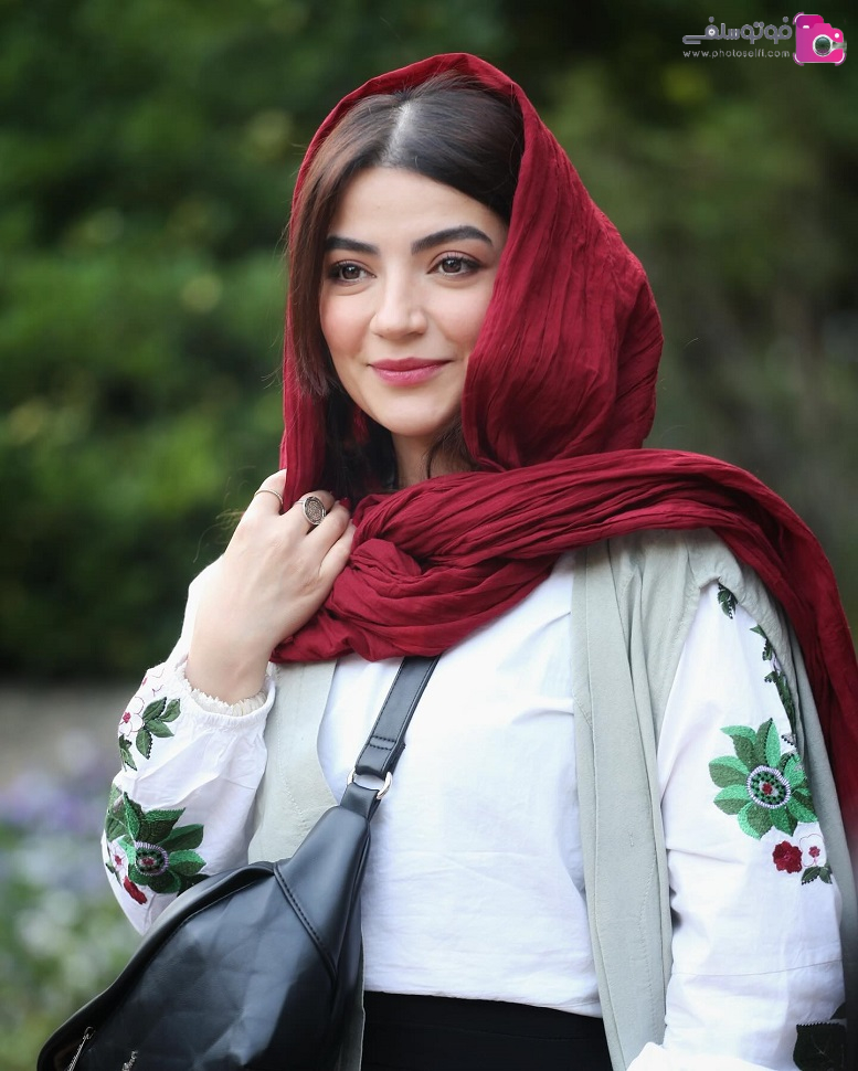 یلدا عباسی  یلدا عباسی