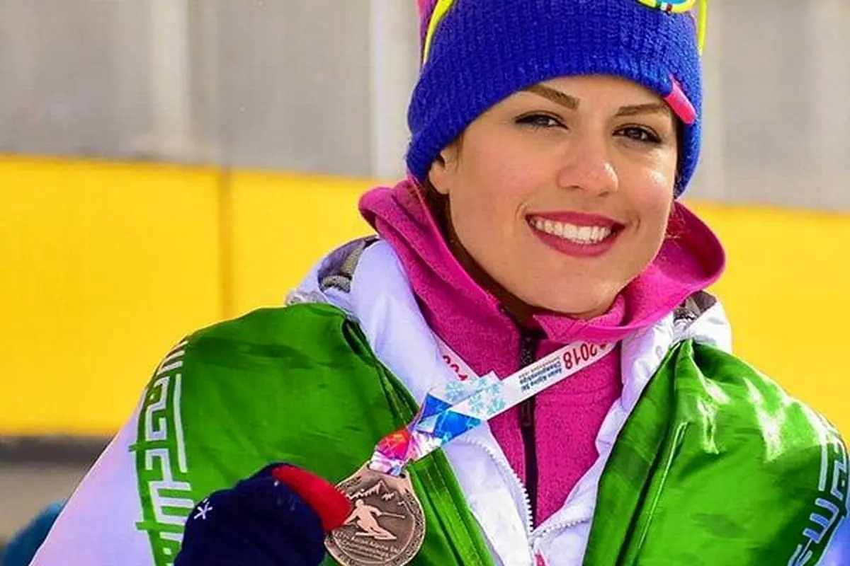  عاطفه احمدی اسکی باز