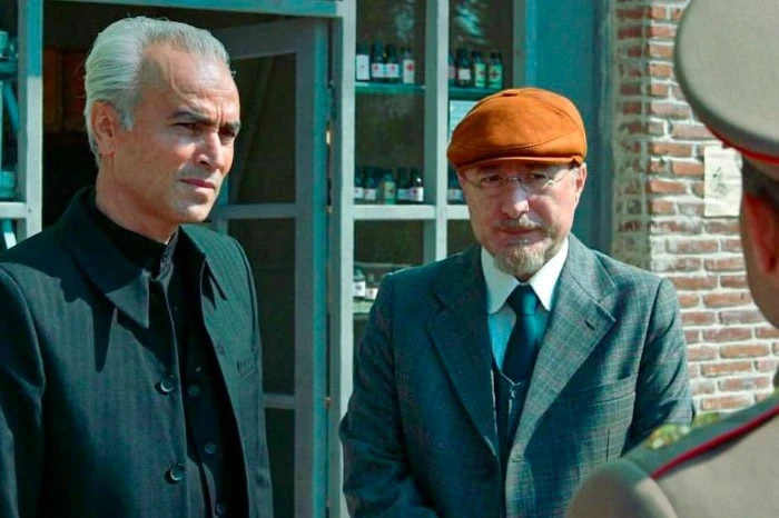 رضا بهبودی و قربان نجفی در سریال خاتون