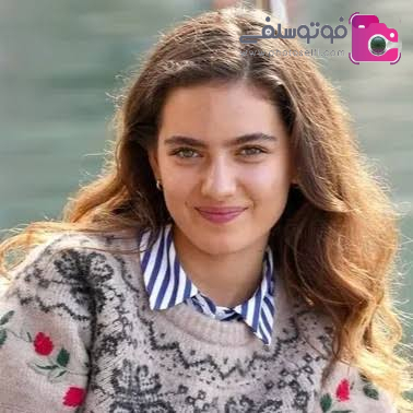 بیوگرافی آوا یامان بازیگر